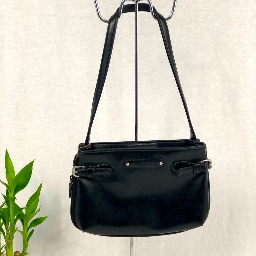 Tommy Hilfiger Black Leather Handbag.
